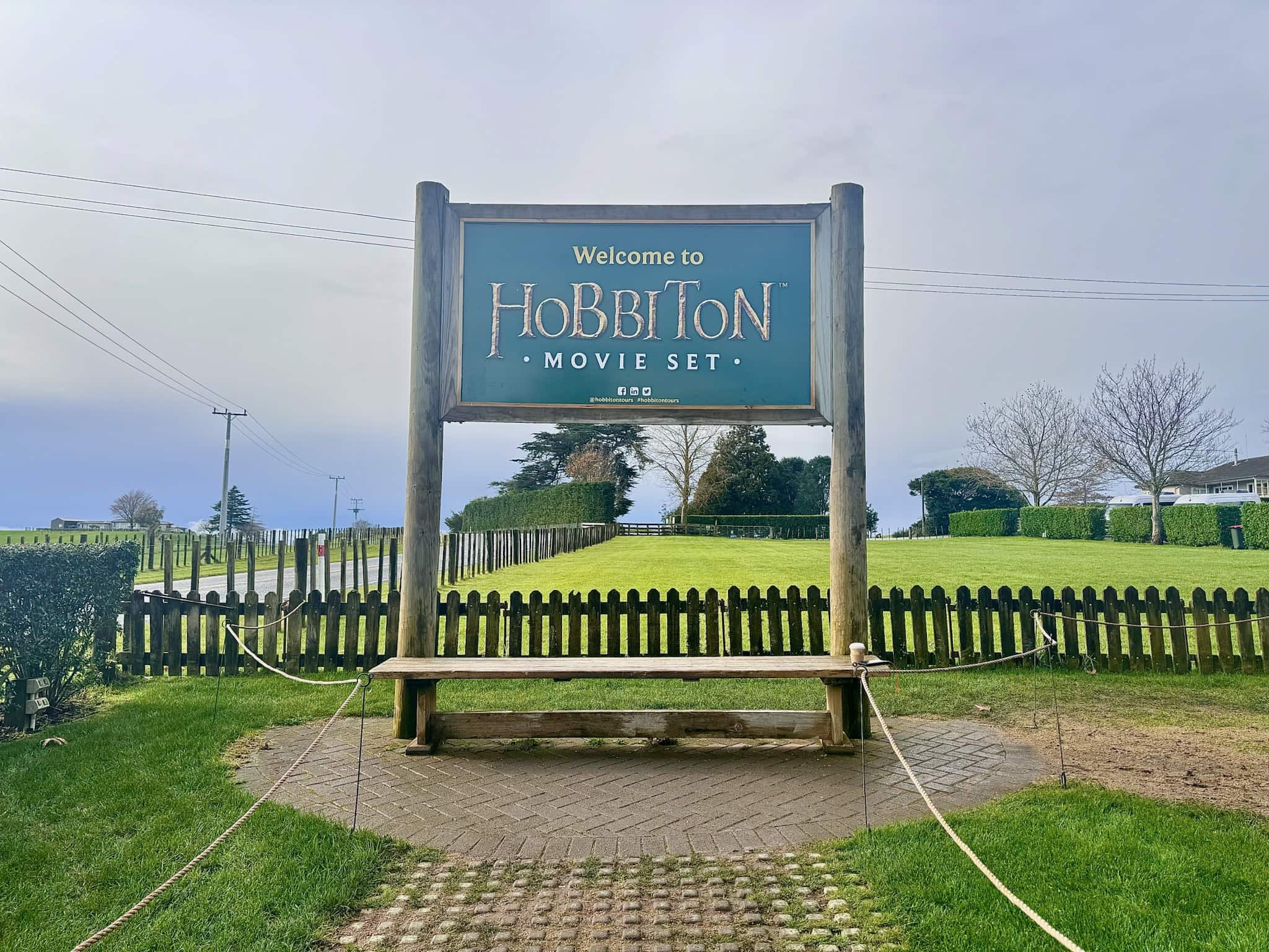 Hobbiton & Blue Springs từ Auckland