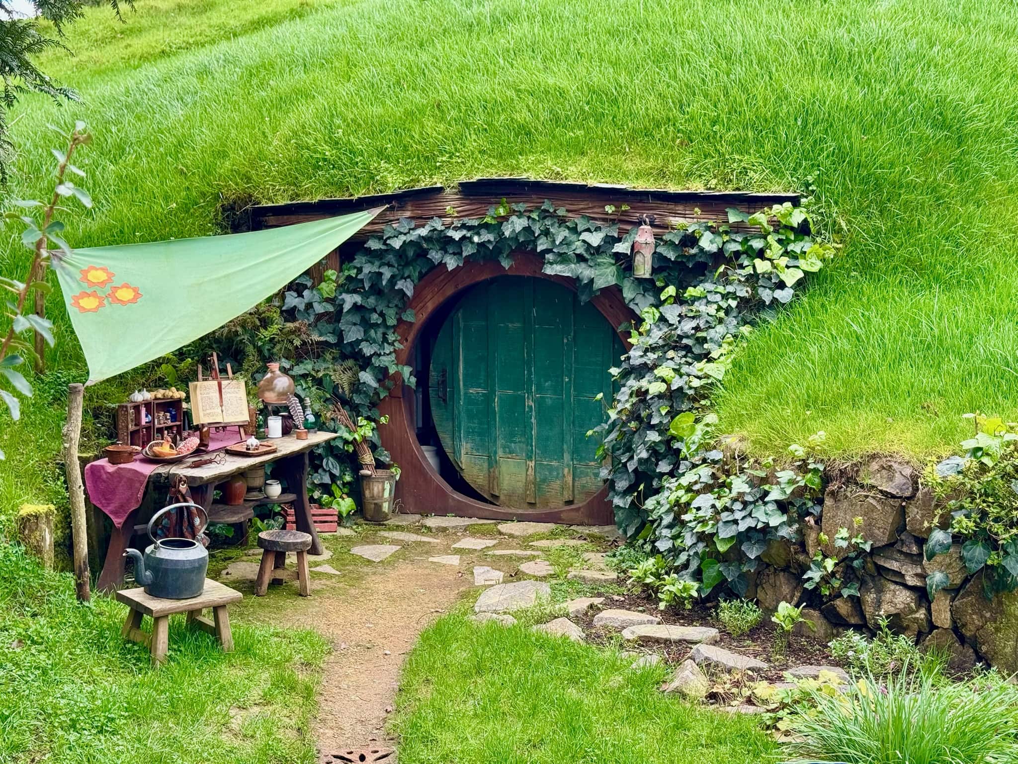 Hobbiton & Blue Springs từ Auckland 3
